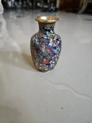 مزهريه مزخرفه