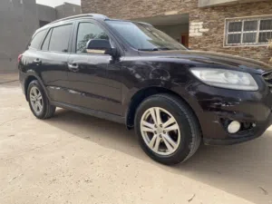 Used Hyundai Santa Fe in Tripoli