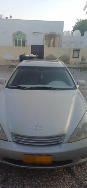 Lexus es300