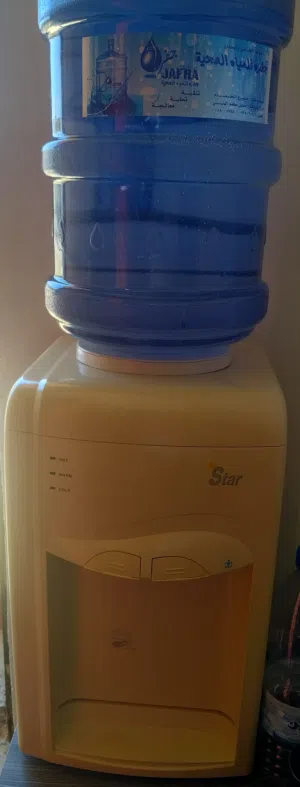 كولر ماء مستعملة