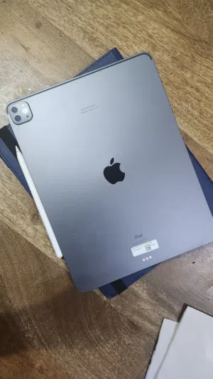 1TB 12.9 inch iPad Pro M1