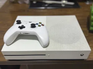 Xbox one s   ذاكره 512