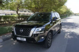 Nissan Patrol SE 2023 GCC Specs - تحت الضمان وعقد صيانة -مالك أول