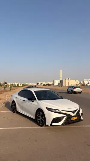 كامري se موديل 2022 ماشي 107 وارد كندا مواصفات الخليجي