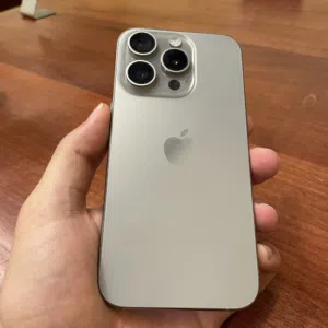 للبيع iPhone 15 Pro