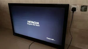 شاشه مستعمله للبيع سعر لقطه