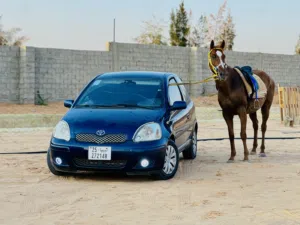 تيوتا يارس 2002