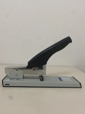 لوازم مكتبات دباسات stabler cangaro