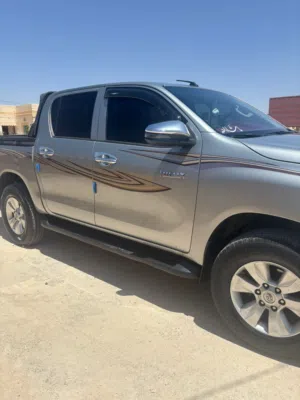 تويوتا هايلكس للبيع 2018
