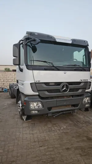 Mercedes Truck 6X4  Actross 3341 Model 2011 Tanker , Dump Truck , Mixer , Craine شاحنة مرسيدس اكتروس