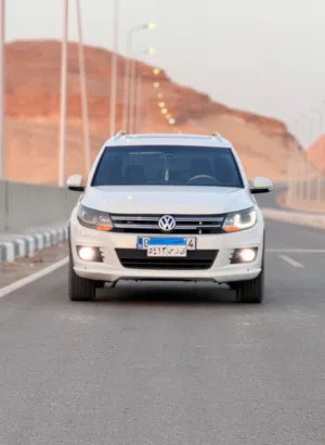 Volkswagen . Tiguan . 2014 . Used0