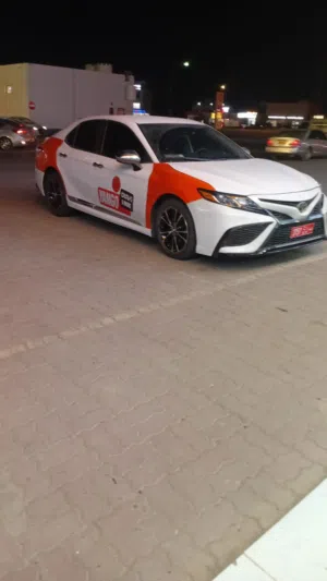 تاكسي توصيل ركاب واغراض