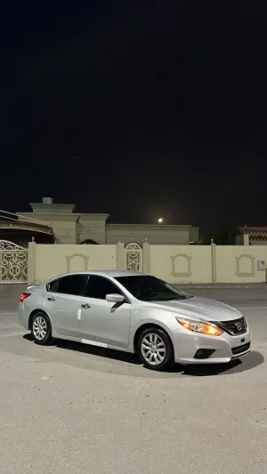 Used Nissan Altima in Al Batinah