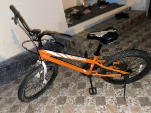 للبيع سيكل نضيف كل شيء في زين