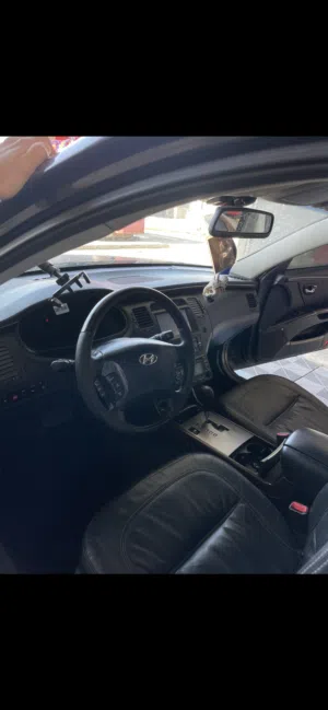 Used Hyundai Azera in Tripoli