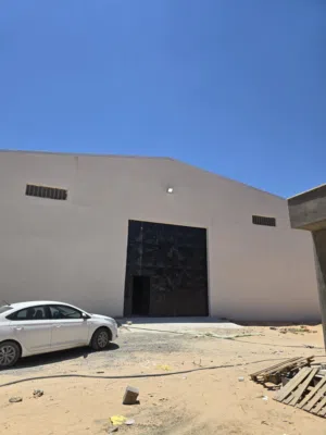 مخزن جديد للإيجار