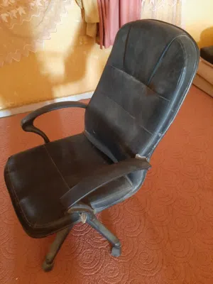 كرسي مكتب دوار متحرك