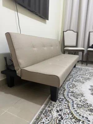 كنبة سرير صغيره جديدة