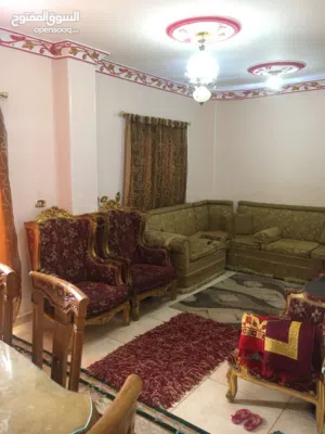 للبيع منزل 3 ادوار من المالك مباشرة جاهز للسكن في حدائق اكتوبر الزهور سيتي