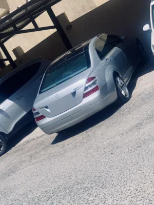 للبيع مرسيدس s350