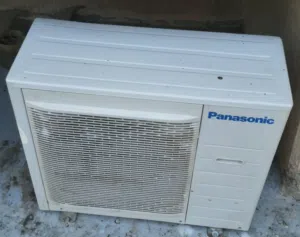 Panasonic outdoor mechin 2 5 ton good working