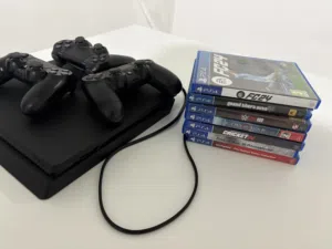 Play Station 4