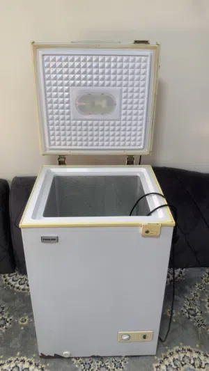 للبيع فريزر نضيف