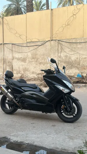 Yamaha Tmax 2011
