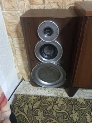 جهاز LG مع سماعات عدد2السماعات بحاله الوكاله والصب شغال ميه ميه