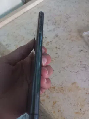 ايفون اكس اس ماكس للبيع او للبدل