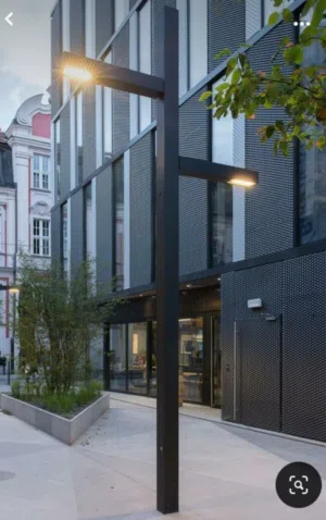 انارة واعمدة ديكوريه واعمدة انارة شوارع وكشافات وفوانيس ومجسمات جماليه خرسانات