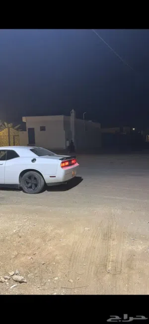دودج تشالنجر 2014
