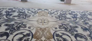 فرش المجالس بواسطة الشريط اللاصق البدر للمفروشات  الرواد في سجاد المساجد التركي والايراني والمجالس