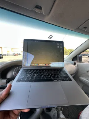 2018 macbook pro 13 no box no charger. 140KD