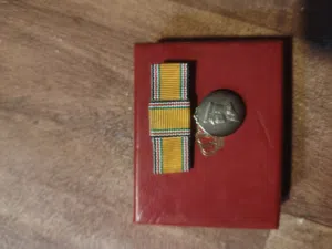 وسام عيد الجلوس الملكي سنة 1999