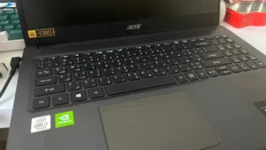 لابتوب  Acer استخدام شخصي فترةً قليلة