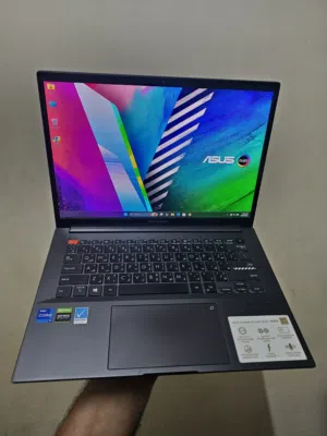 ASUS Vivobook OLED Core i7