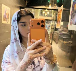 منال العنزي 