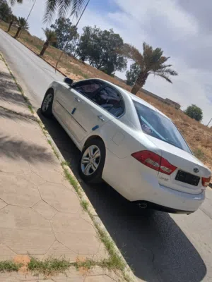 كياء لوتز 2009