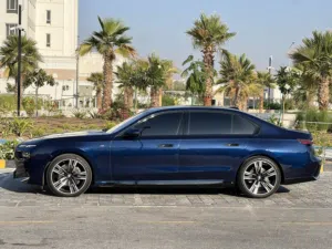 BMW 735i - M Sport 2024