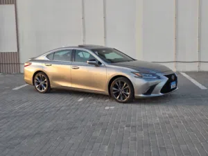 لكزس ES 350 موديل 2021 اف سبورت