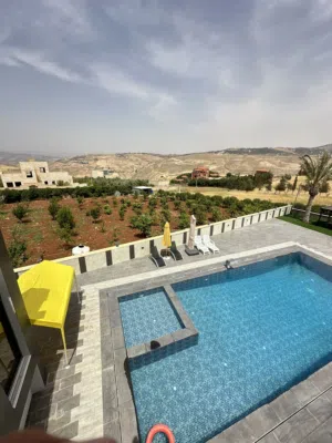 مزرعة للايجار في السلط جلعد اسم المزرعه (لومير جلعد) مزرعة من افخم المزارع الموجوده في السلط VIP