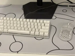 New very good condition only the mouse is little stain u can wash it