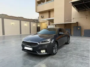 Used Kia Cadenza in Misrata