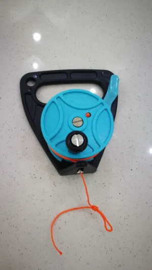 بكرة خيط للغواص