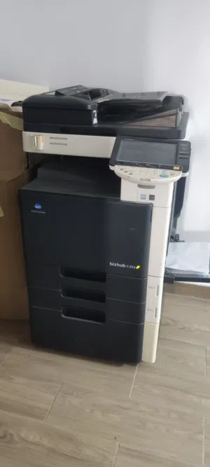 ماكينة تصوير كونيكا مينولتا Bizhub C253 احترافية - بحالة جيدة جدا+طابعة كونيكا مينولتا bizhub C35