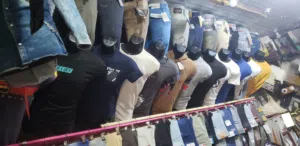 ادوات محل ملابس رجالي متكامل