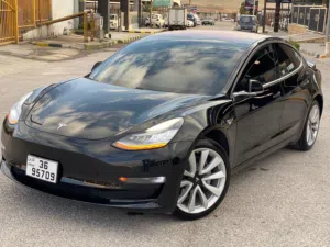 Tesla Model 3 Long Range تيسلا   البطارية الكبيرة  حره باسم المستورد مالك اول