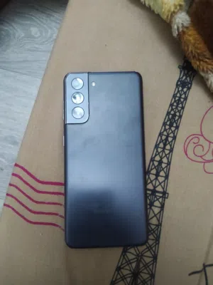 Samsung Galaxy S21 5G 128 GB in Benghazi