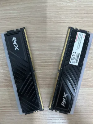 RAM DDR4 16جيبي الوحدة
